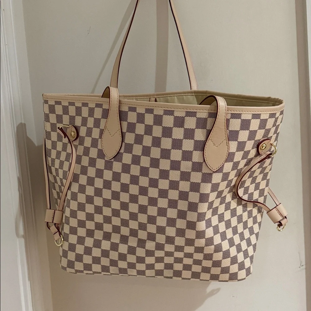 Checkered Tote Bag - Picture 1 of 1
